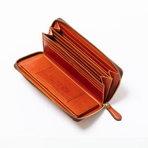 スロウおすすめ財布：「ラウンド長財布 herbie -round long wallet」