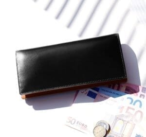 土屋鞄製造所のコードバン財布の評判は？コードバン財布の特徴と魅力まとめ