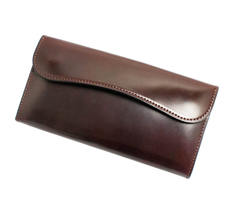 ワイルドスワンズといえば厚みの革！財布の魅力や評判まとめ（WILDSWANS） | Wallet Search