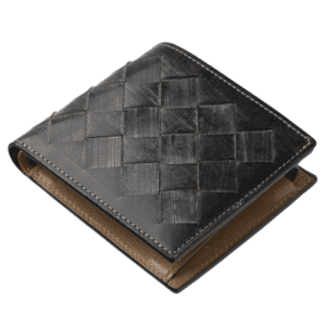 5位：ココマイスターのおすすめ二つ折り財布「ザオークバーク・マールバラ」
