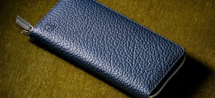 独特なシボ感と上品なデザインが魅力！「マットシュリンク」人気財布と口コミ・評判（ココマイスター）