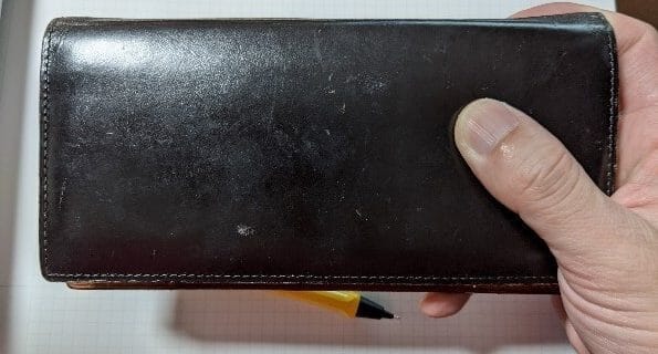 財布レビュー】ガンゾのTHIN BRIDLE (シンブライドル) 長財布を1年使っ 