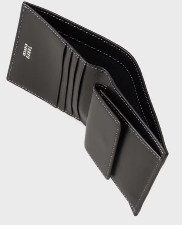 タケオキクチの一万円以下で購入可能な財布｜ダブル型押しレザー 2つ折り財布